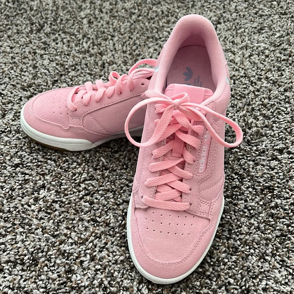 Adidas Shoes - Picture 1 of 6